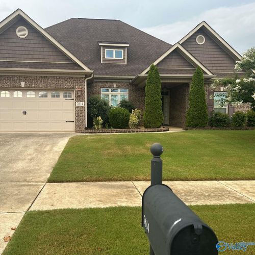 7614 Stillhaven Ct Se, Owens Cross Roads, AL, 35763-3007 | Card Image
