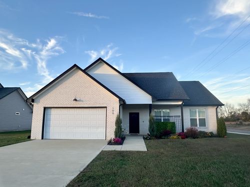 100 Burley Way, Portland, TN, 37148-5004 | Card Image