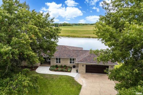 408 Ne 12th St, Aledo, IL, 61231-1068 | Card Image