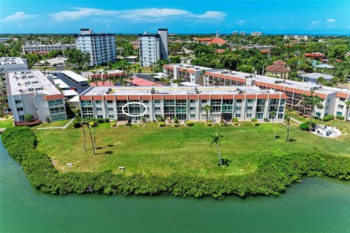 219-250 Santa Maria St, Venice, FL, 34285-1819 | Card Image