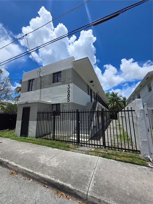 apt-2-3685 Frow Ave, Miami, FL, 33133-4959 | Card Image