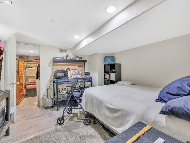 Bedroom-Lower | Image 37