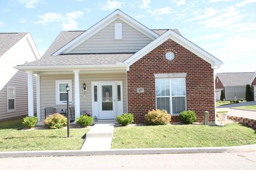 427 Republic Way, Marion, OH, 43302-6969 | Card Image