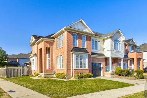 1019 Kennedy Cir, Milton, ON, L9T5S4 | Card Image