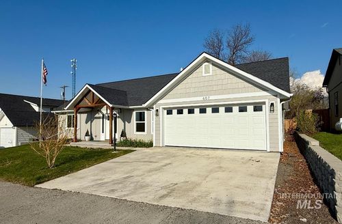 607 S C St, Grangeville, ID, 83530-1515 | Card Image