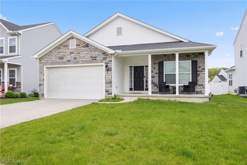 6457 Fawn Ln, North Ridgeville, OH, 44039-5841 | Card Image