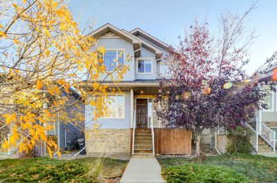 99 Mount Sundial Crt W, House detached with 3 bedrooms, 2 bathrooms and 2 parking in Lethbridge AB | Image 1