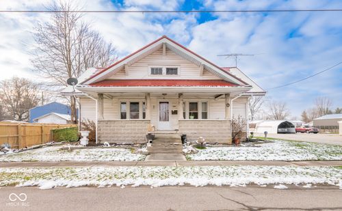 305 Moore St, Crothersville, IN, 47229-1617 | Card Image