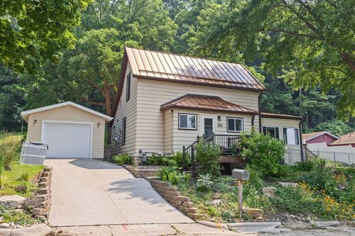 1309 31st Pl S, La Crosse, WI, 54601-6118 | Card Image