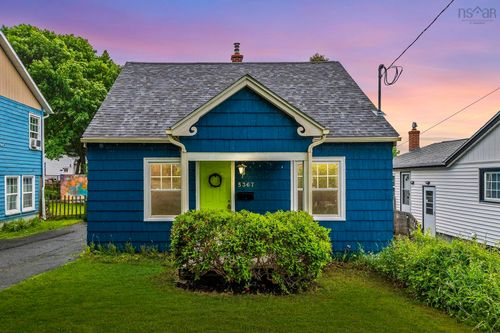 5367 Vestry St, Halifax, NS, B3K2P2 | Card Image