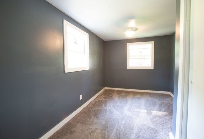 406 S Grove St, House other with 3 bedrooms, 1 bathrooms and 2 parking in Colfax IL | Image 18