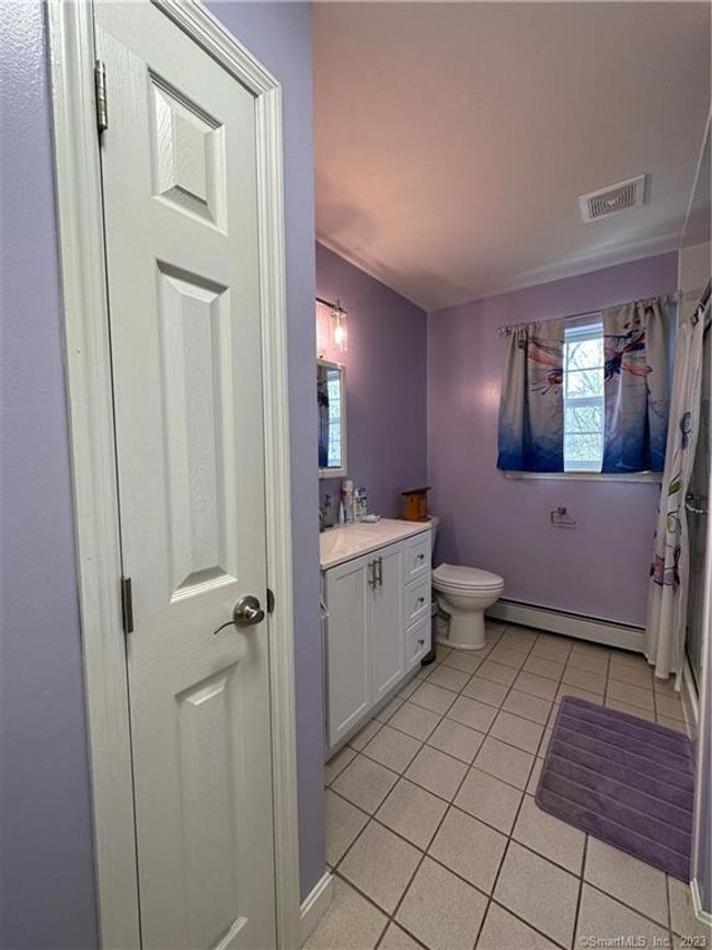 12 Tamarack Cir, House other with 3 bedrooms, 1 bathrooms and null parking in Killingly CT | Image 17