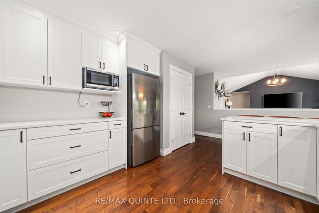 27 Charles Rd, House other with 4 bedrooms, 3 bathrooms and 8 parking in Tweed ON | Image 15