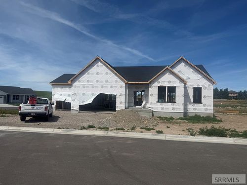 4-6-668 Pine Ridge Ln, Rexburg, ID, 83440-2791 | Card Image