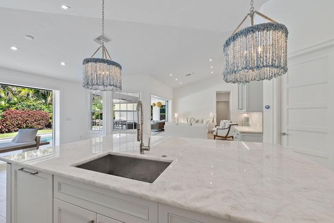 189 Shelter Ln, House other with 3 bedrooms, 4 bathrooms and null parking in Jupiter Inlet Colony FL | Image 22