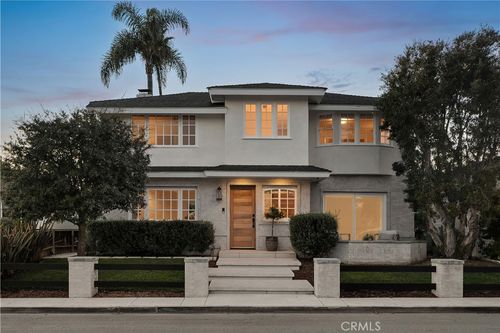 425 Tustin Ave, Newport Beach, CA, 92663 | Card Image