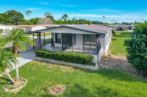 6501 Raintree Ln Ne, WINTER HAVEN, FL, 33881-9586 | Card Image