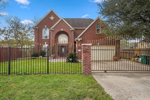 6907 Keats St, Houston, TX, 77085-4005 | Card Image
