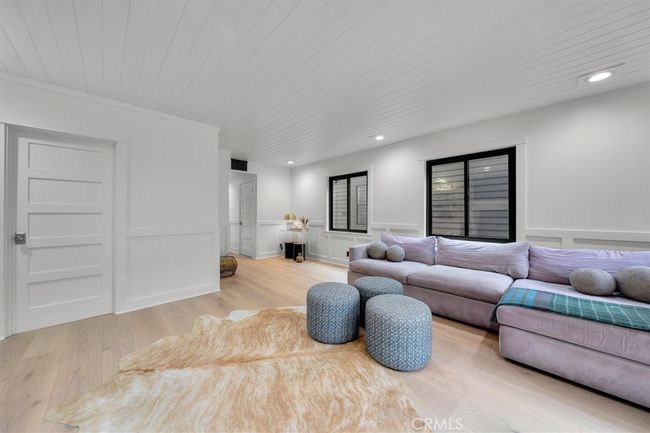 1012 10 Th St, House other with 4 bedrooms, 5 bathrooms and 8 parking in Manhattan Beach CA | Image 54