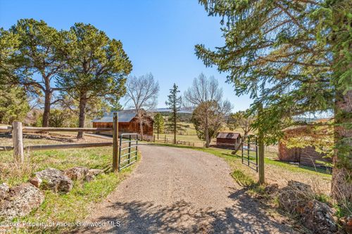 14 Old Orchard Rd, Carbondale, CO, 81623-8829 | Card Image