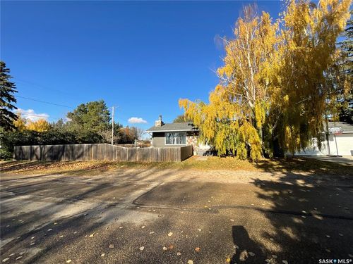 511 6th Ave, Cudworth, SK, S0K1B0 | Card Image