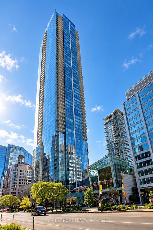 4102-180 University Ave, Toronto, ON, M5H0A2 | Card Image