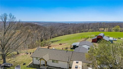 15731 Coose Hollow Dr, Rogers, AR, 72756-8966 | Card Image