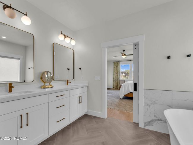 569 W Cascade Meadows Loop, Home with 6 bedrooms, 4 bathrooms and null parking in Midway UT | Image 24