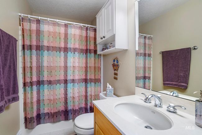 2554 E 3708 N, House other with 5 bedrooms, 4 bathrooms and 2 parking in Twin Falls ID | Image 29