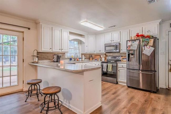 818 Shannon Cir Ne, House other with 3 bedrooms, 2 bathrooms and 6 parking in Rome GA | Image 10