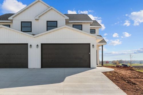 2614 Northpoint Drive, NEW LONDON, WI, 54961 | Card Image