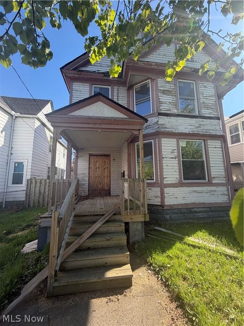 1919 Holmden Ave, Cleveland, OH, 44109-1730 | Card Image