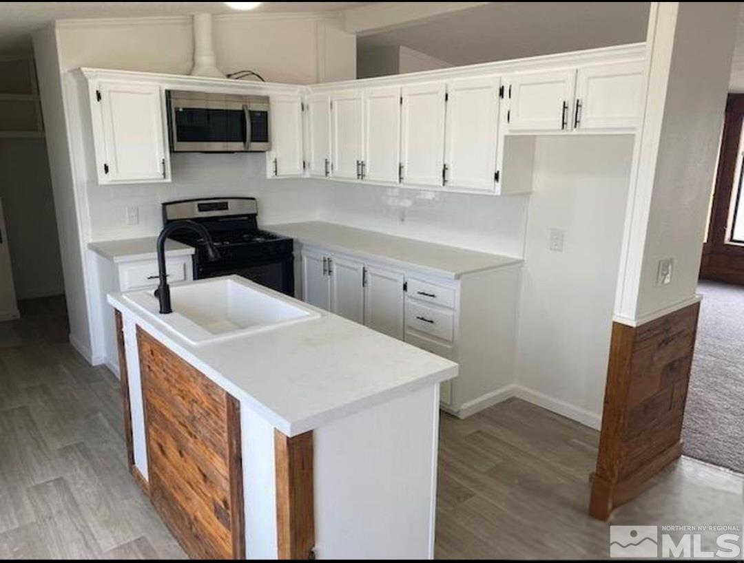 Fox St, Silver Springs, NV 89429