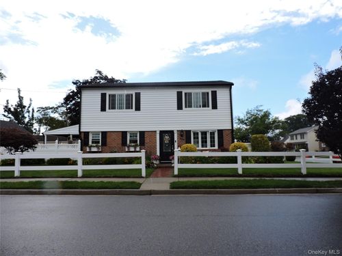 235 Fieldmere St, Elmont, NY, 11003-2044 | Card Image