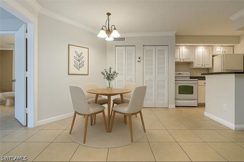 12-194 Santa Clara Dr, NAPLES, FL, 34104-5442 | Card Image
