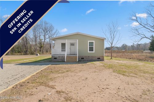 6741 Lewis Dr, Winnabow, NC, 28479-5030 | Card Image