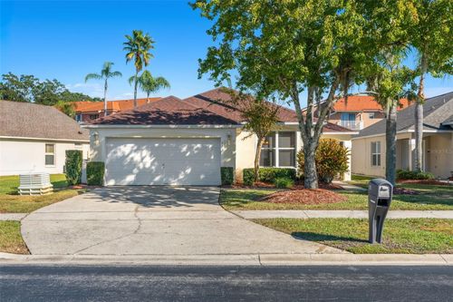 911 Lake Berkley Dr, KISSIMMEE, FL, 34746-6120 | Card Image