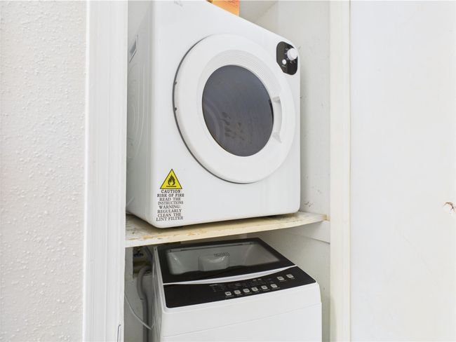 Efficiency Washer & Dryer at the end of the Kitchen | Image 9