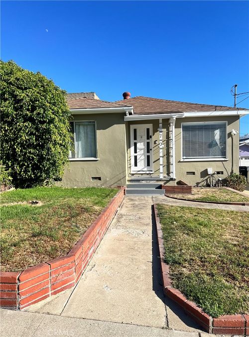 670 6th Ct, Hermosa Beach, CA, 90254-4408 | Card Image