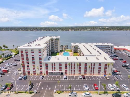 372-2711 N Halifax Ave, DAYTONA BEACH, FL, 32118-3100 | Card Image