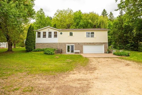 S363 Nicholes Rd, MONDOVI, WI, 54755-7918 | Card Image