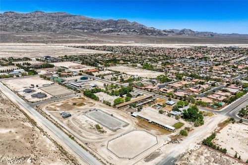2 Acres Horse & Torrey Pines, Las Vegas, NV, 89131 | Card Image