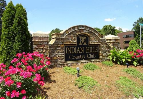 358 Indian Hills Trl, Marietta, GA, 30068-4052 | Card Image