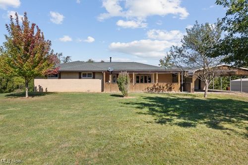 151 Youngs Ln, Wellsburg, WV, 26070-2233 | Card Image