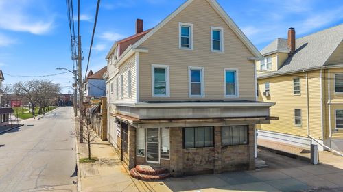 305-309 Rivet St, New Bedford, MA, 02744 | Card Image