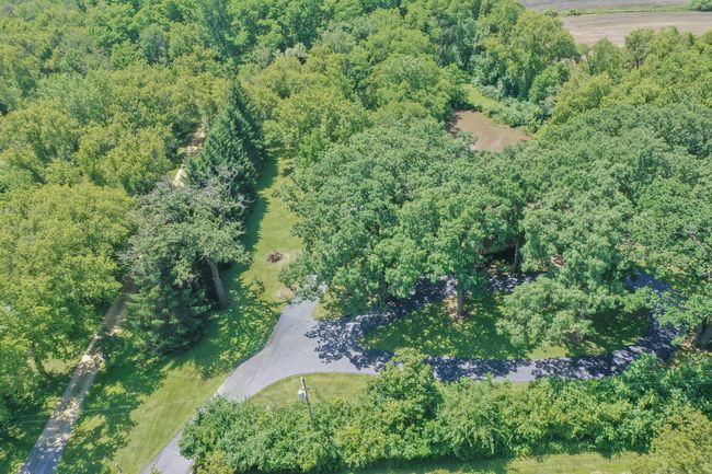 13703 Obrien Rd, House other with 3 bedrooms, 3 bathrooms and 2 parking in Hebron IL | Image 42