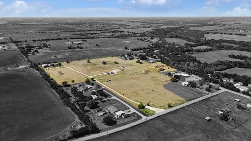 3289 Mitchell Rd, Krum, TX, 76249-6675 | Card Image