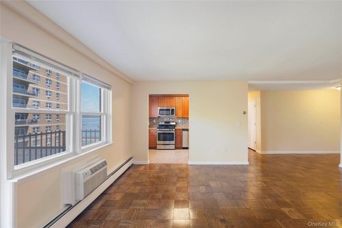 2h-101 Gedney Street, Orangetown, NY, 10960 | Card Image