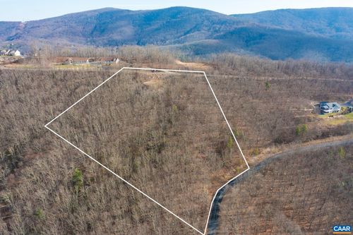12 Fox Run Ln, WAYNESBORO, VA, 22980 | Card Image