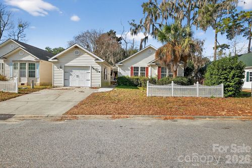 3 Wateree Ct, Beaufort, SC, 29902-3330 | Card Image